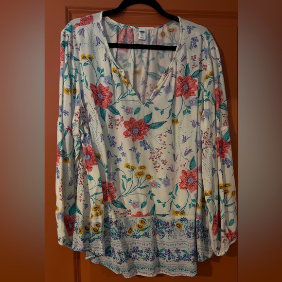 Old Navy Tops - Old Navy Off-White Floral Boho V-neck Blouse